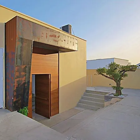 New, Spacious With Amazing Views Villa *