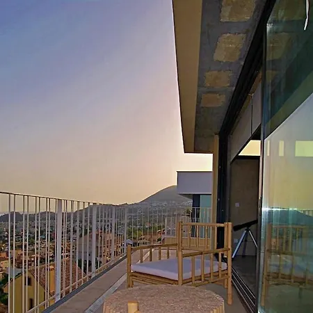 New, Spacious With Amazing Views Villa *